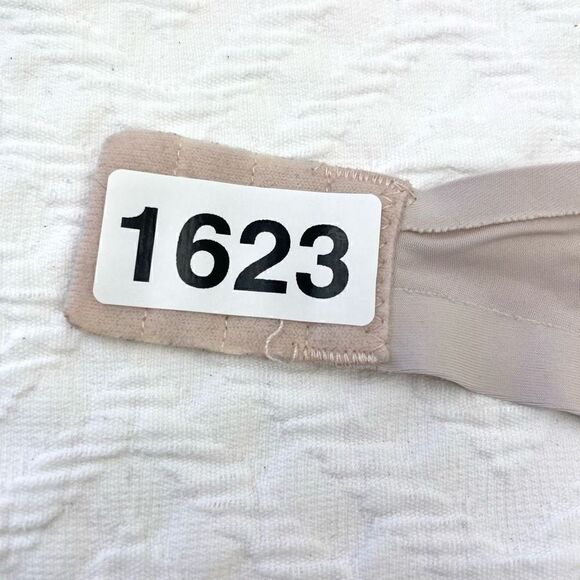 BUY 1 GET 1 FREE nautica intimates 34c nude tan wire free - Picture 7 of 9